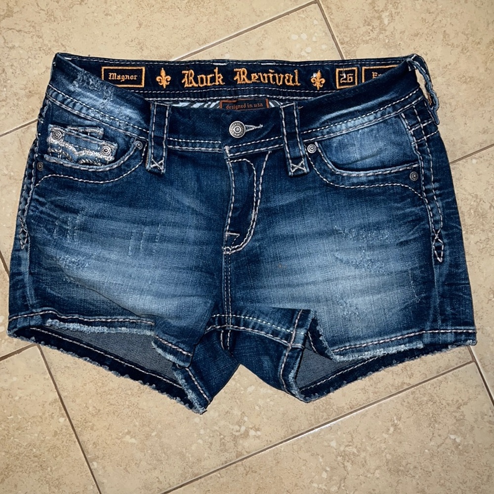 NWOT Rock Revival Magnor Jean Shorts